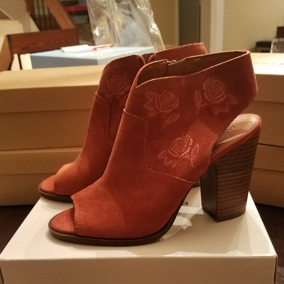 Lucky Brand Shoes - NWT LUCKY BRAND Peep Toe Suede Floral Bootie